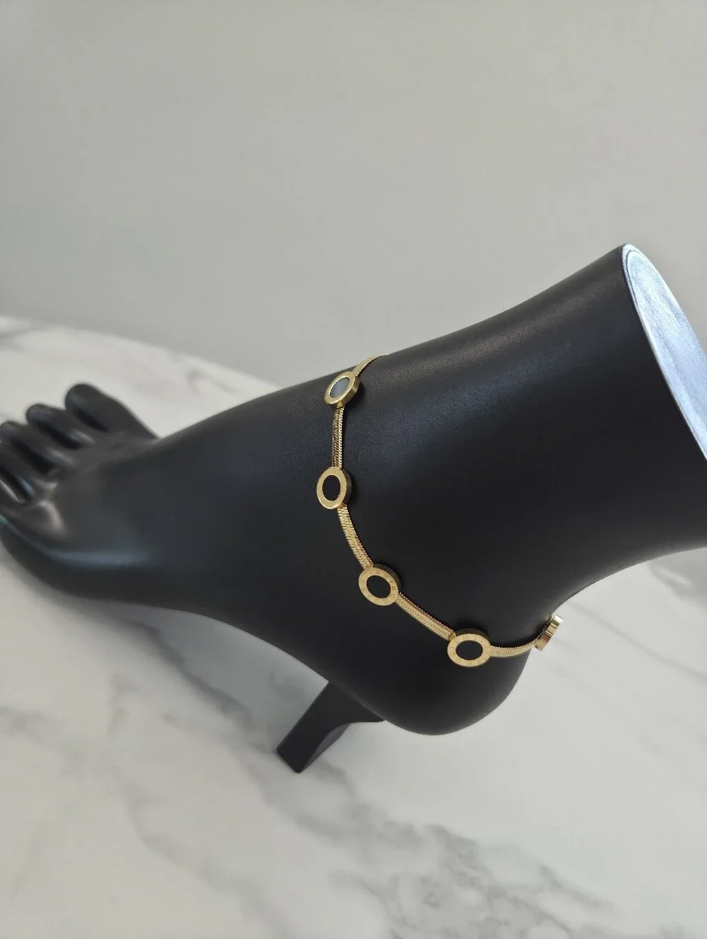 Gold Plated Roman Numeral Disc Herringbone Anklet Minimalist Summer Jewelry - Picture 4 of 12